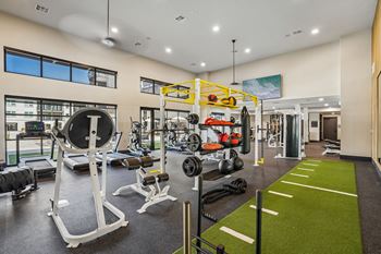 Dynamic fitness center